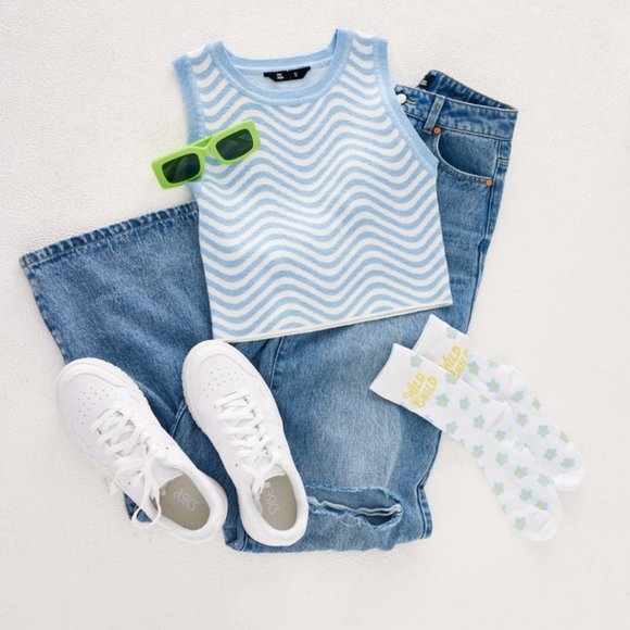 Size-S, Jay Jays crop knitted top - Picture 6 of 6